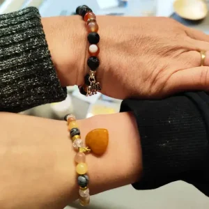 Bracelets personnalisés créés lors d'un atelier Christa'Lune